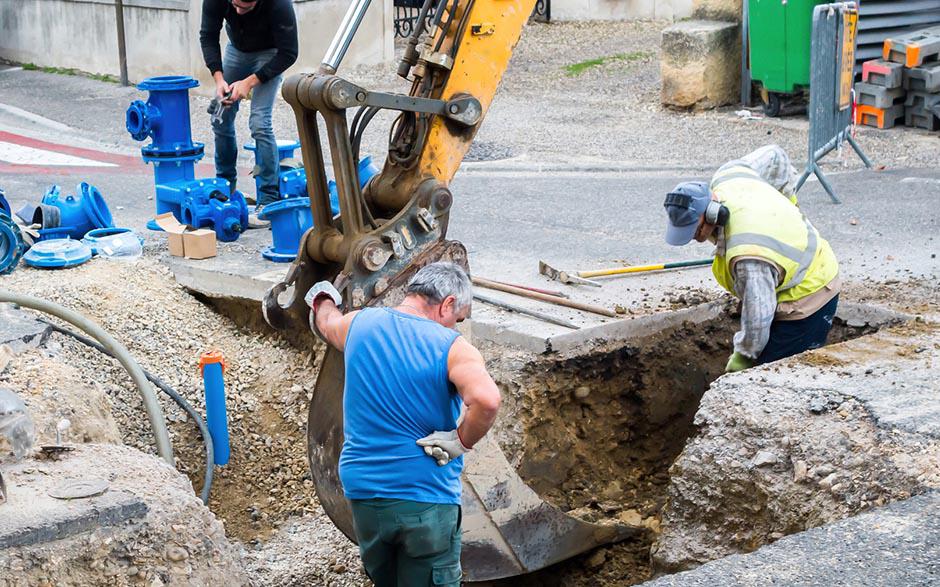 comment déboucher un lavabo Paris 12